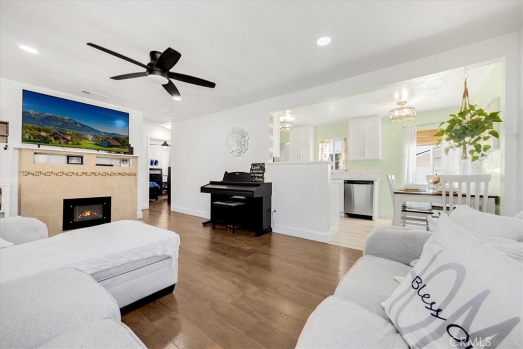 414 South Linden Avenue Rialto, CA 92376 - Photo 17 of 44 Fire in fireplace is virtual home does not have actual built in fireplace.