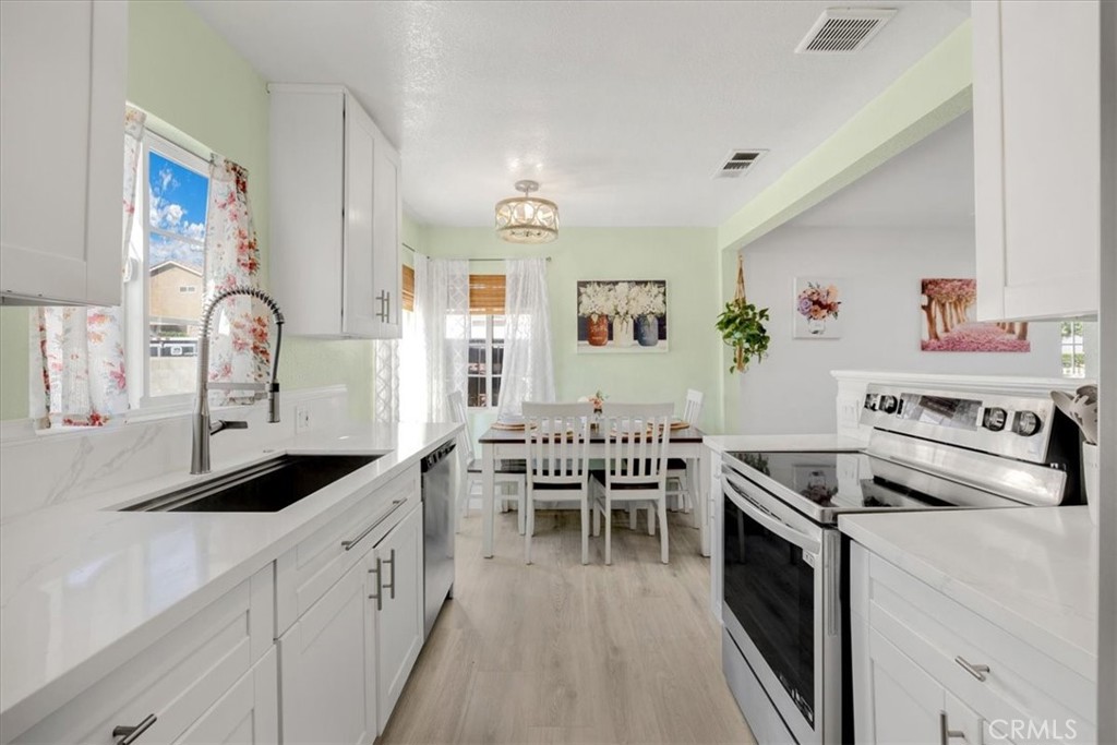 414 South Linden Avenue Rialto, CA 92376 - Photo 19 of 44