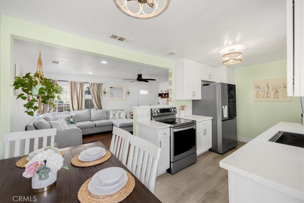 414 South Linden Avenue Rialto, CA 92376 - Photo 21 of 44