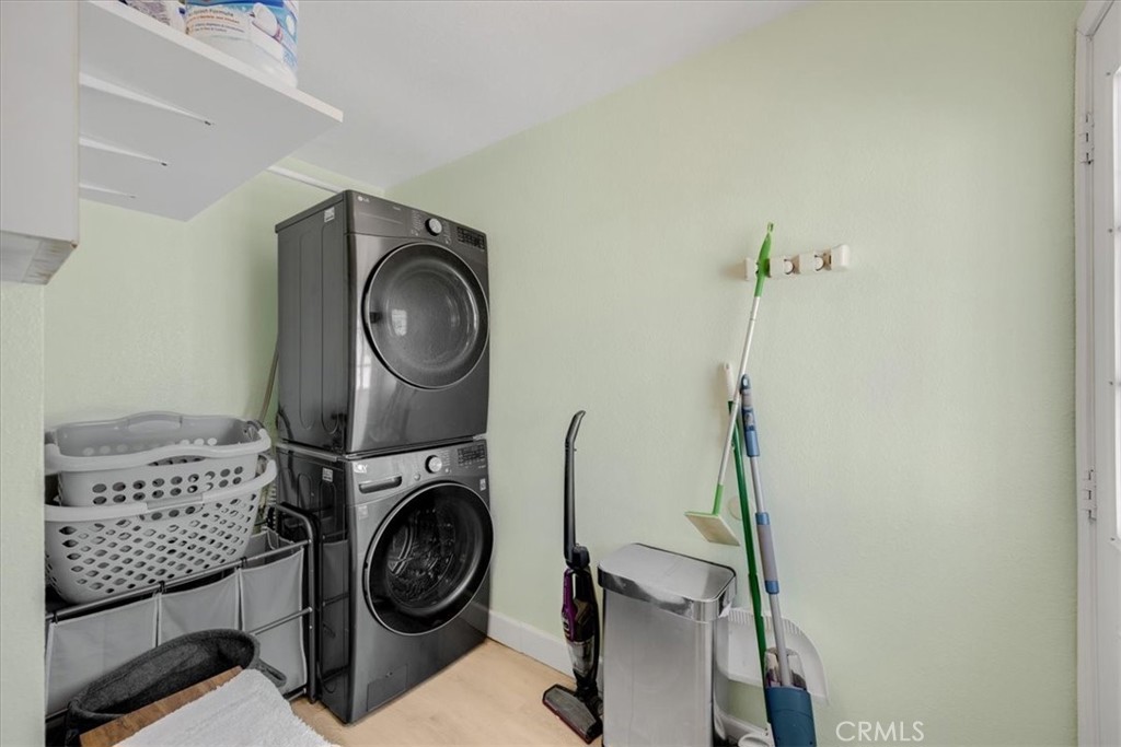 414 South Linden Avenue Rialto, CA 92376 - Photo 24 of 44