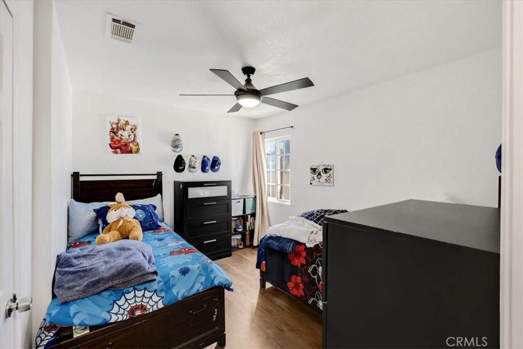 414 South Linden Avenue Rialto, CA 92376 - Photo 29 of 44