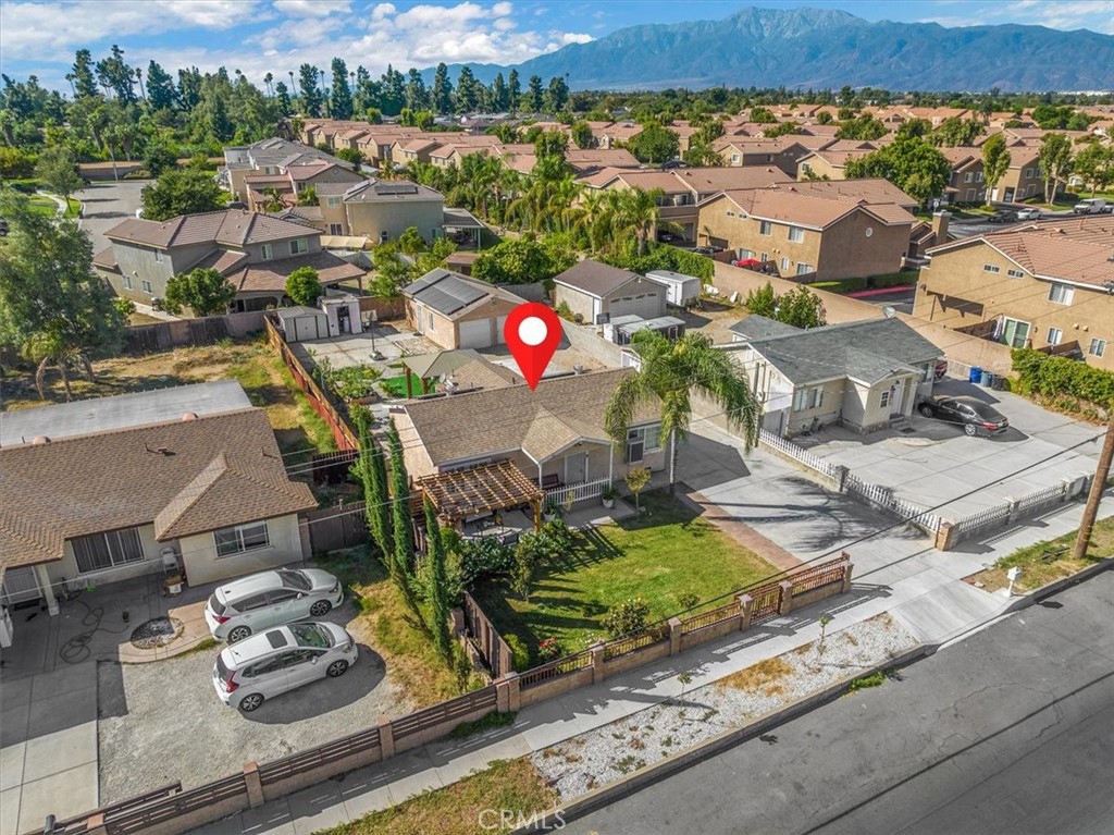 414 South Linden Avenue Rialto, CA 92376 - Photo 34 of 44