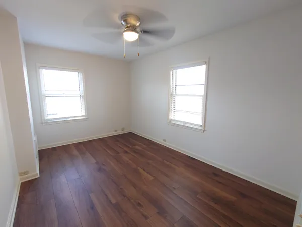$4,300 | 3200 East Hampshire Street, Milwaukee, WI 53211