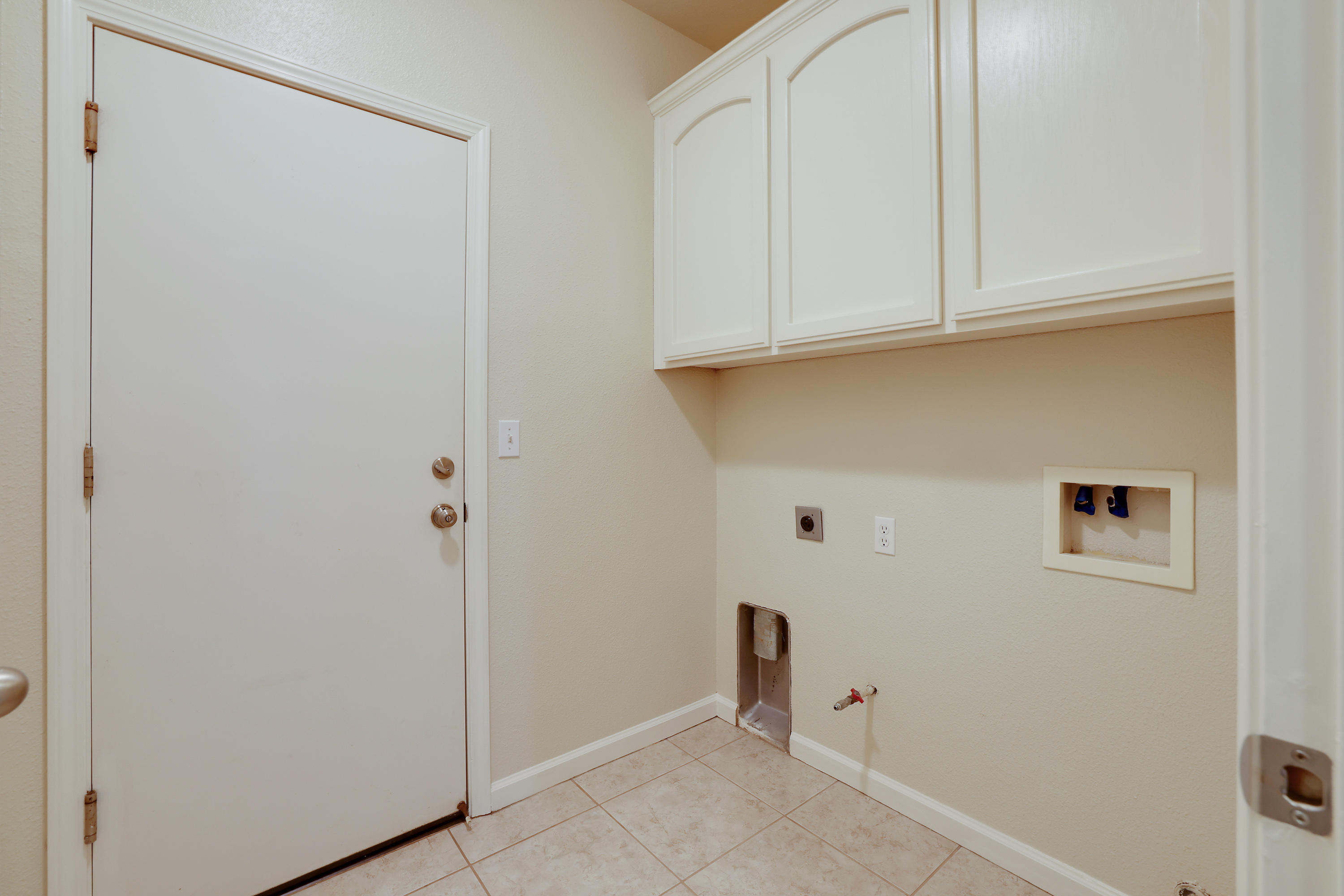 651 Leta Mae Court Exeter, CA 93221 - Photo 24 of 34 d50a2496