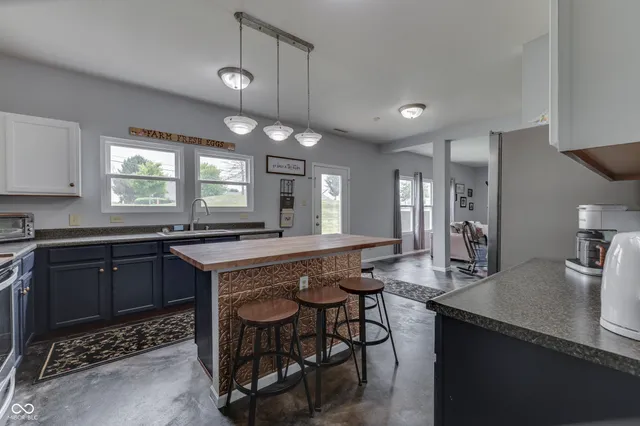 $344,990 | 2265 Hampton Drive, Franklin, IN 46131