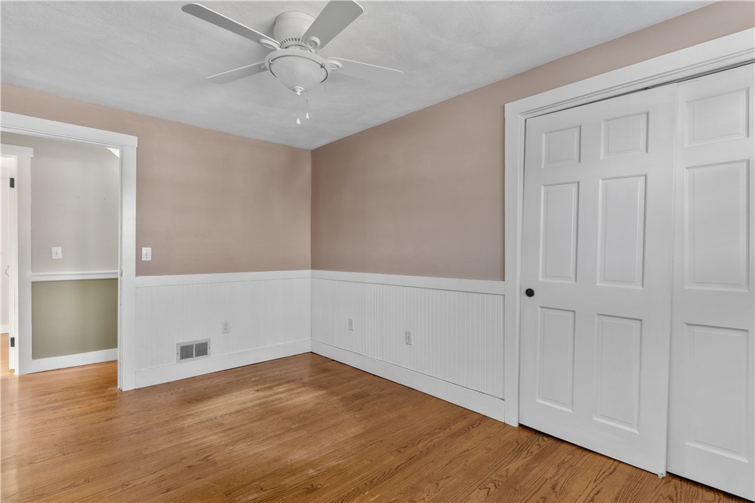 61 Kerri Lyn Road Warwick, RI 02889 - Photo 12 of 39