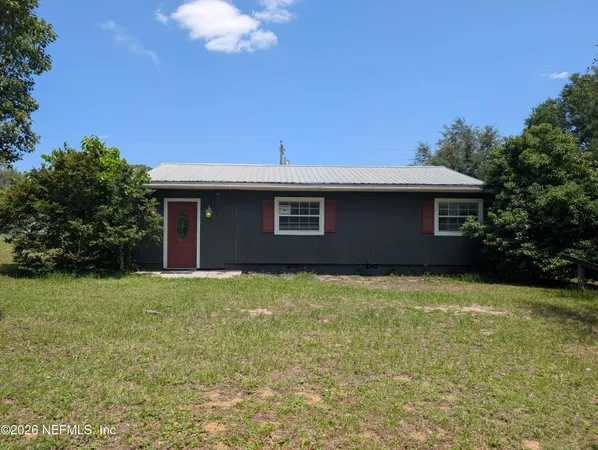 $219,900 | 244 5th Way, Interlachen, FL 32148