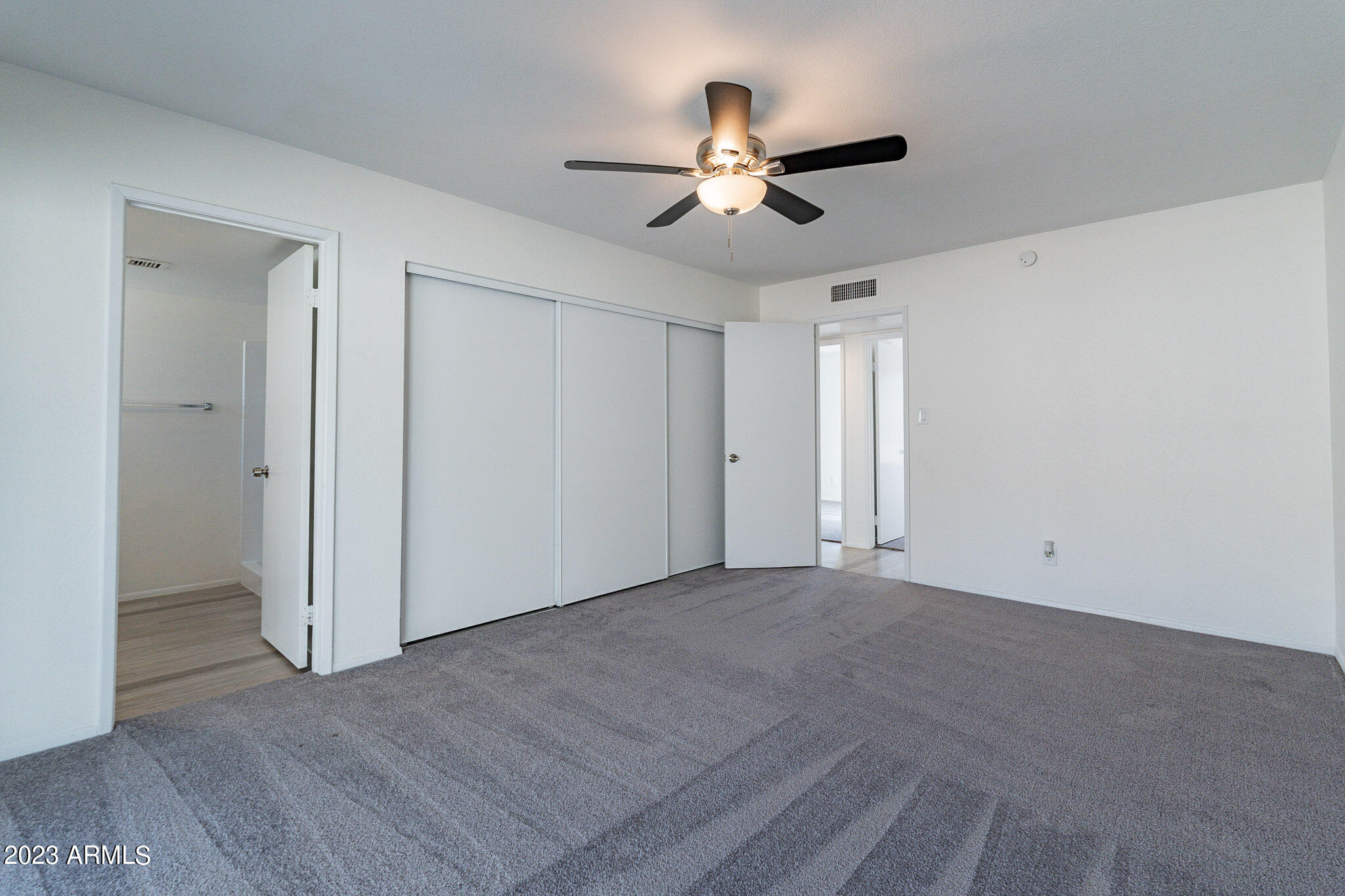 4146 West Hearn Road Phoenix, AZ 85053 - Photo 13 of 18 Hearn-20