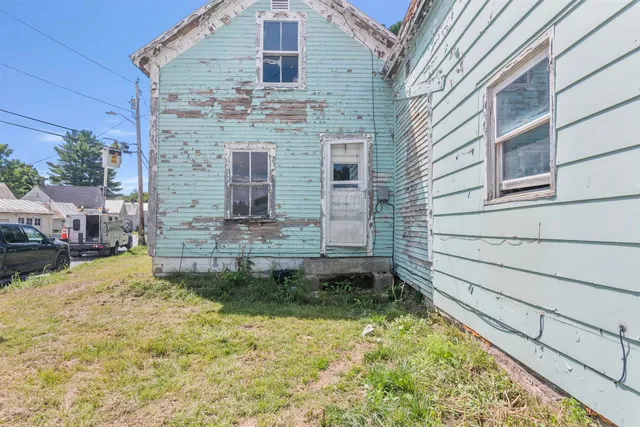 $29,900 | 50 Farrar Street, Richford, VT 05476