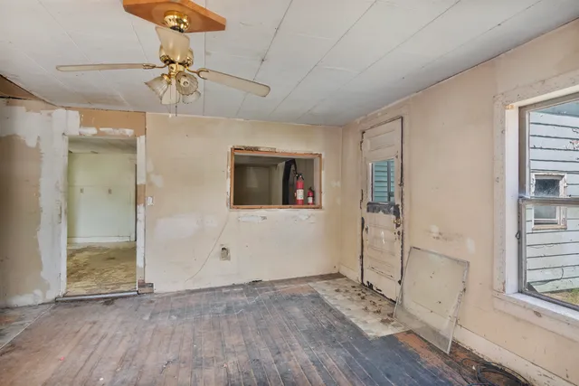 $29,900 | 50 Farrar Street, Richford, VT 05476