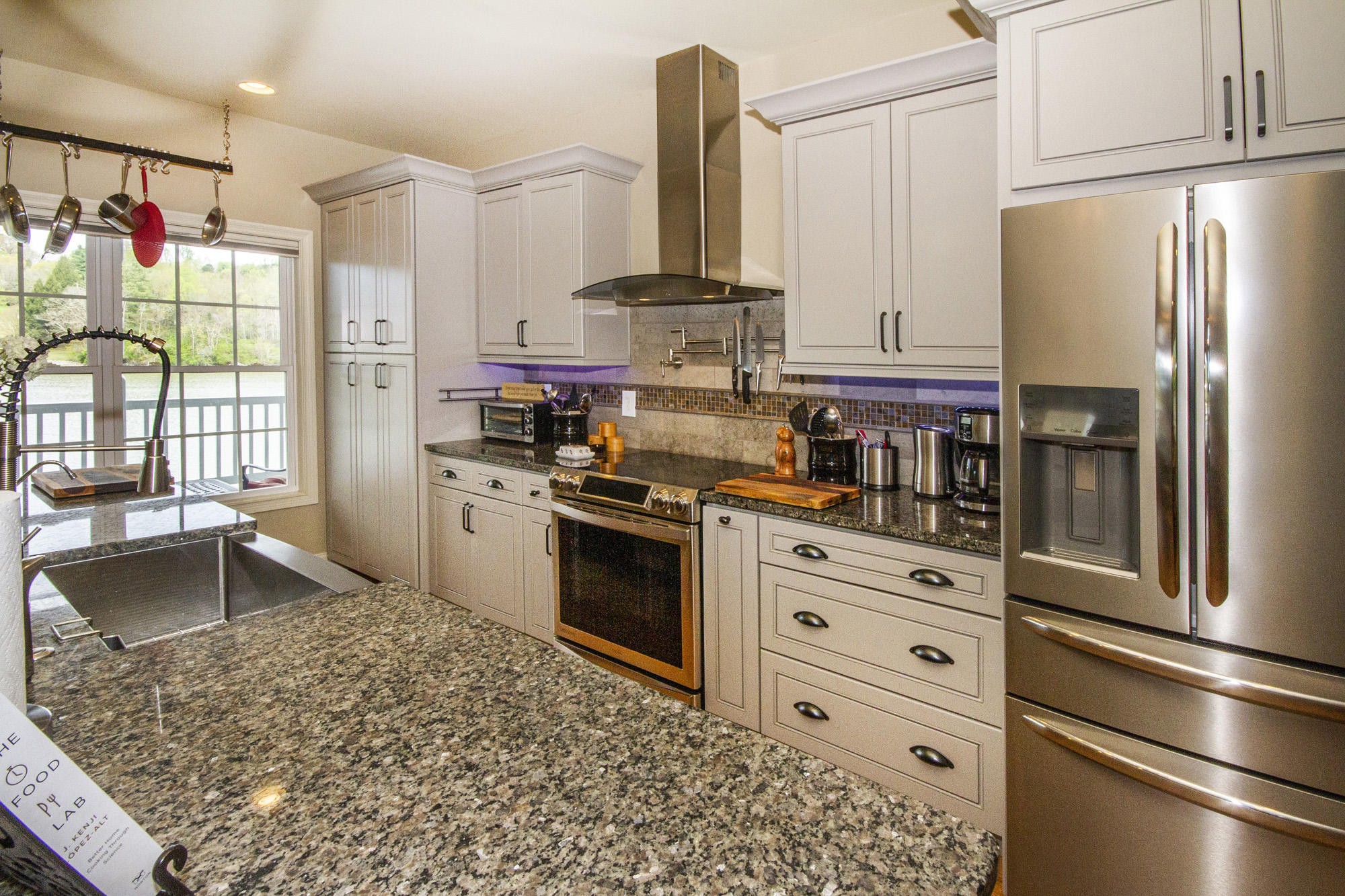 4943 Riversedge Road Louisville, TN 37777 - Photo 8 of 39 Gallery Image 8