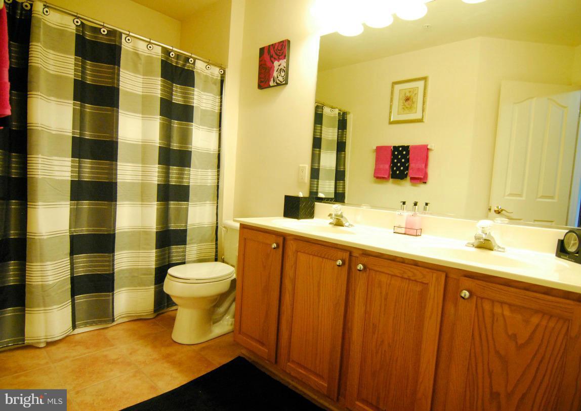 12405 Spring Ridge Court Laurel, MD 20708 - Photo 18 of 30 Bath