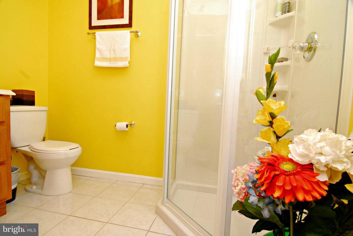 12405 Spring Ridge Court Laurel, MD 20708 - Photo 27 of 30 Bath
