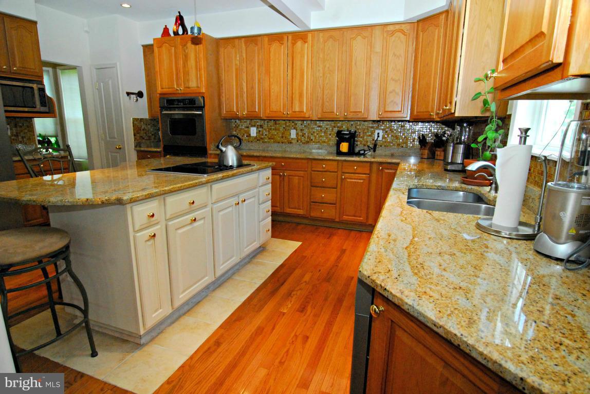 12405 Spring Ridge Court Laurel, MD 20708 - Photo 10 of 30 Kitchen