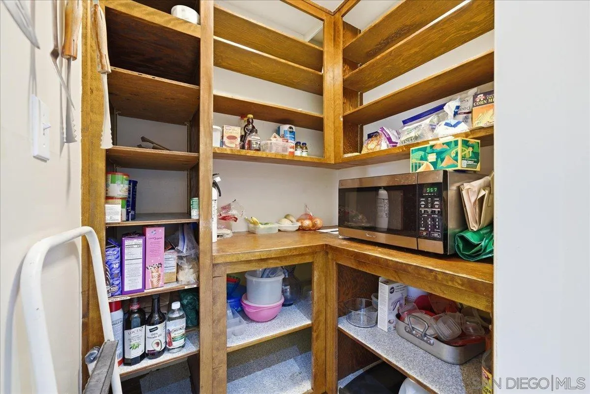 214 Summit Avenue Fallbrook, CA 92028 - Photo 15 of 43 a room with storage and utility