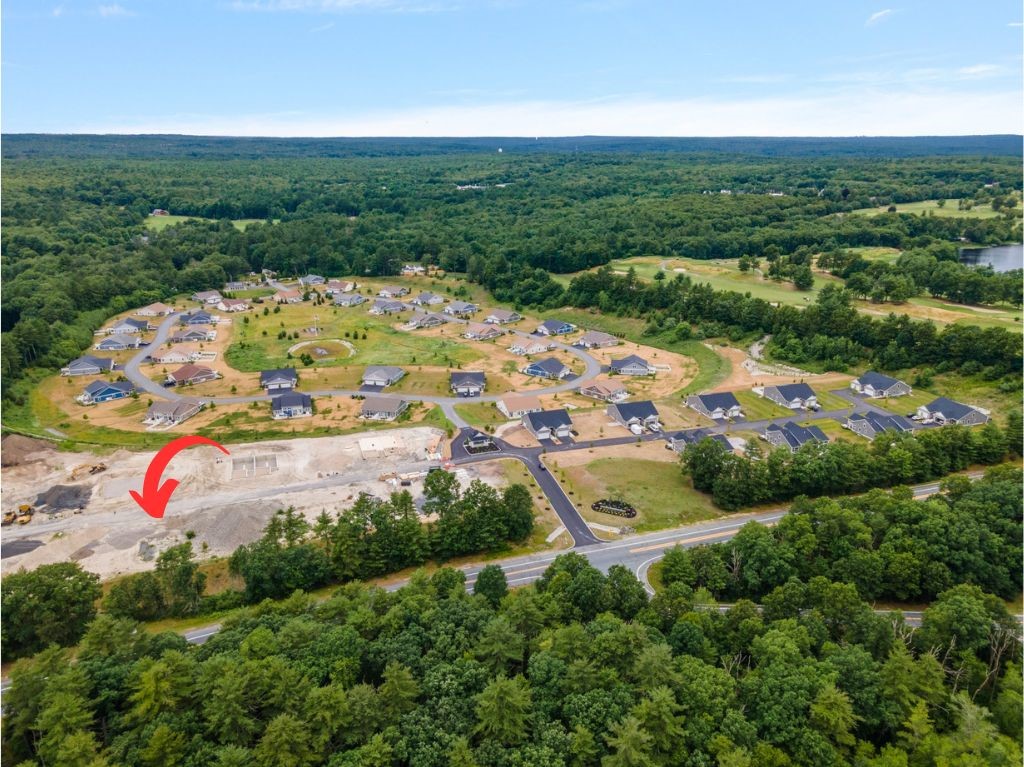 42 Overlook Lane Glocester, RI 02814 - Photo 7 of 37