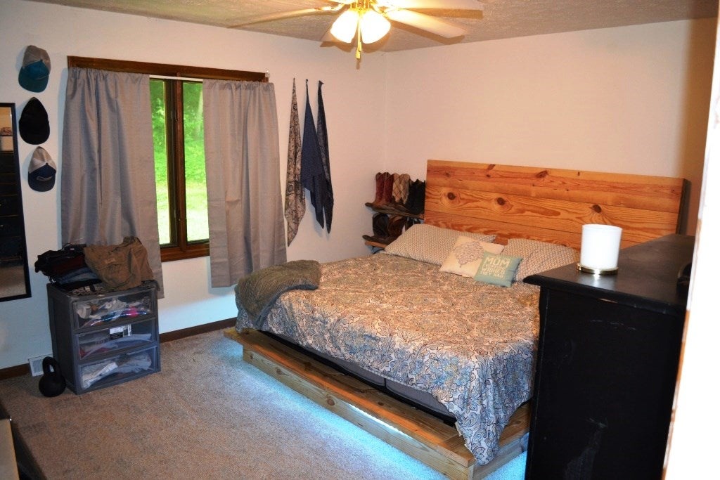 620 Whispering Pines Road Max Meadows, VA 24360 - Photo 16 of 40 Gallery Image 16