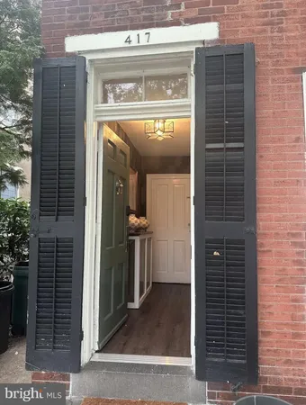 $1,700 | 417 Delaware Street, New Castle, DE 19720