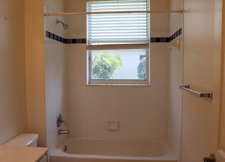 1013 Southwest Blue Stem Way Stuart, FL 34997 - Photo 18 of 24 Gallery Image 18