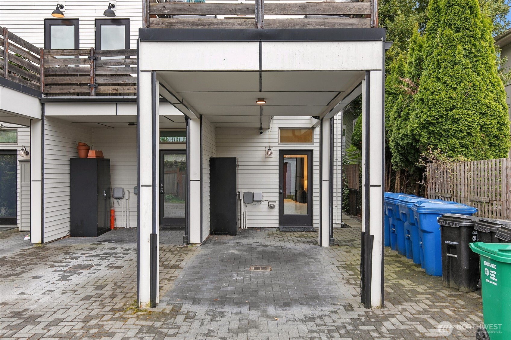 6515 Ellis Avenue South Seattle, WA 98108 - Photo 26 of 30