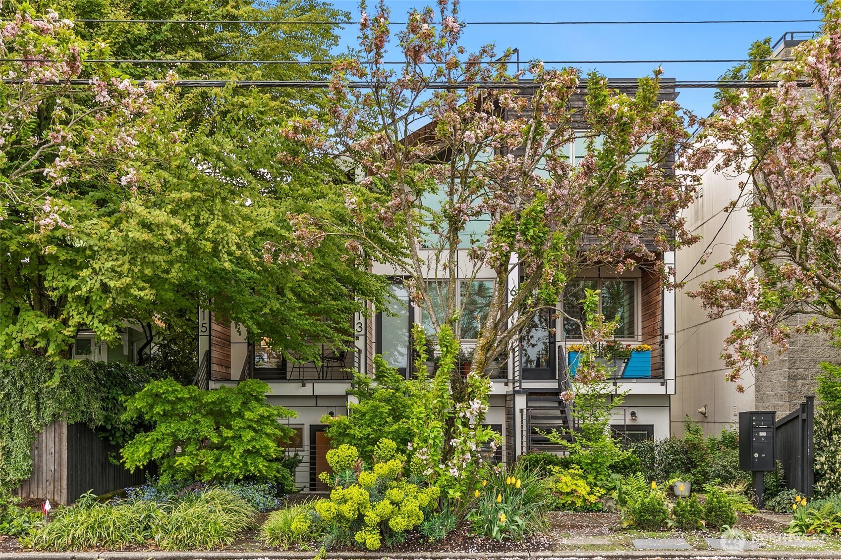 6515 Ellis Avenue South Seattle, WA 98108 - Photo 29 of 30