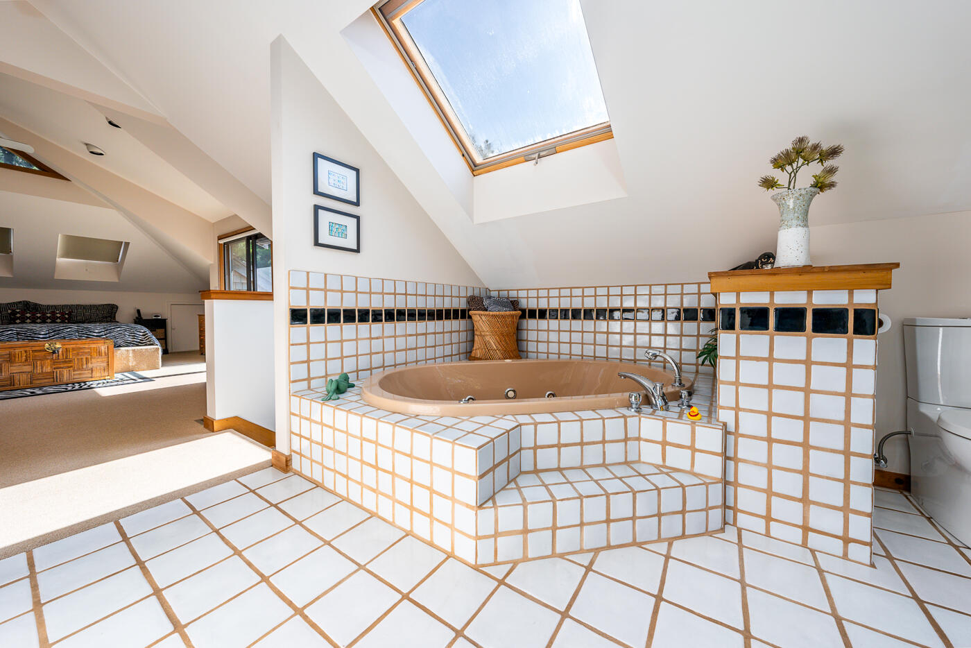 256 Browns Neck Road Wellfleet, MA 02667 - Photo 48 of 81 1stbedroombath2