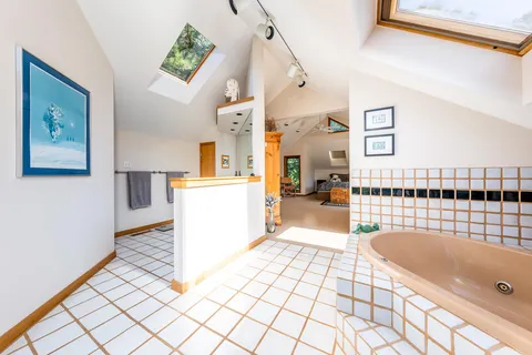 $1,795,000 | 256 Browns Neck Road, Wellfleet, MA 02667