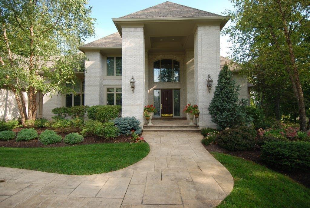 15224 Geist Ridge Drive Fishers, IN 46040 - Photo 3 of 60 Gallery Image 3