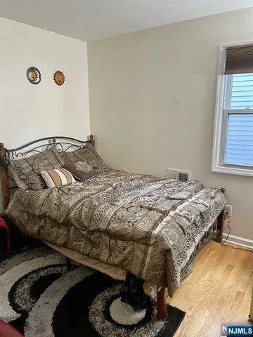 $689,000 | 13 Jersey Avenue, Mahwah, NJ 07430