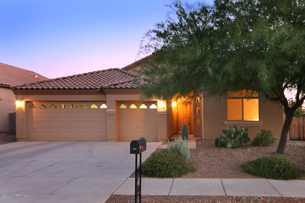 3448 South Thunder Chorus Road Tucson, AZ 85713 - Photo 1 of 23 Gallery Image 1