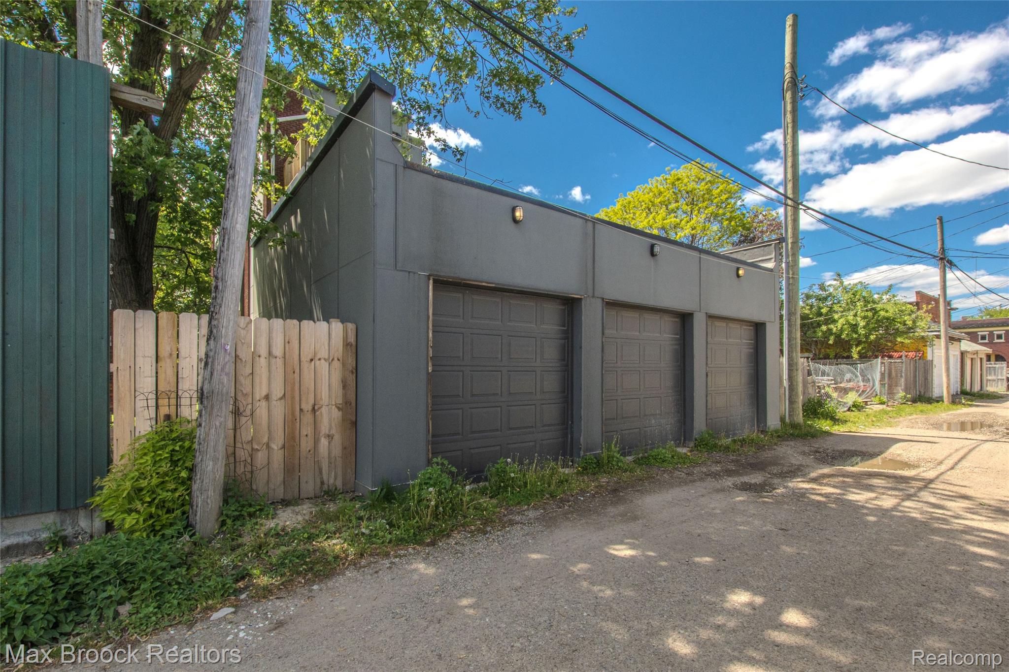 4530 Commonwealth Street, Unit 1 Detroit, MI 48208 - Photo 56 of 66 v511624_13.jpg