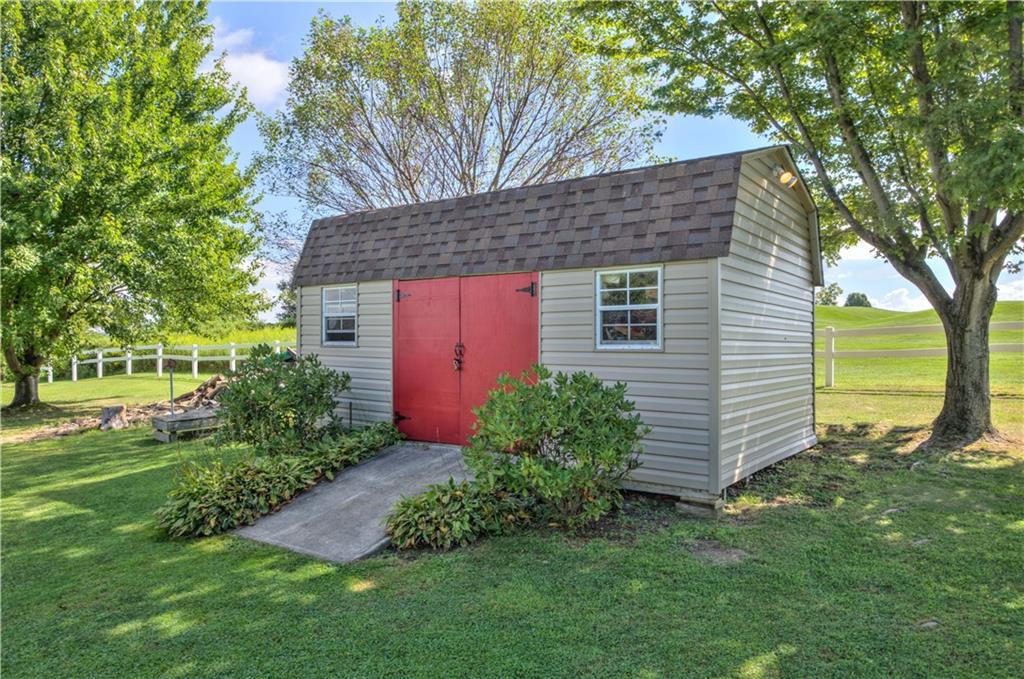 246 Lentz Road Latrobe, PA 15650 - Photo 20 of 25 Gallery Image 20