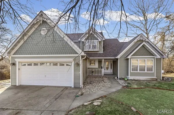 $400,000 | 6111 Tara Lane, Maryville, IL 62062