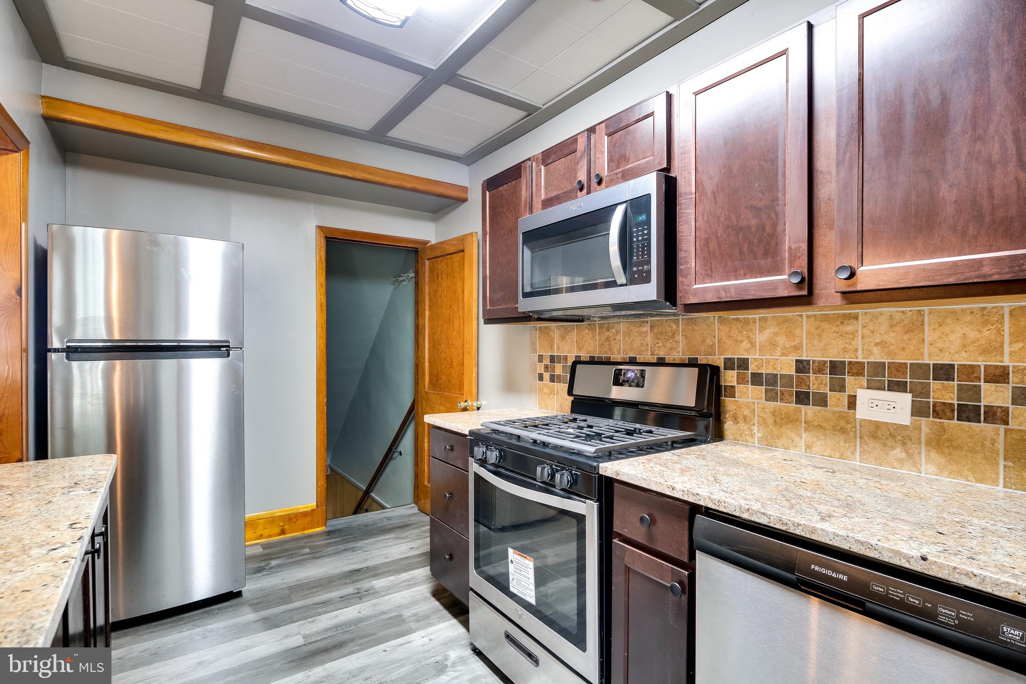 178 West Meadow Road Baltimore, MD 21225 - Photo 18 of 34