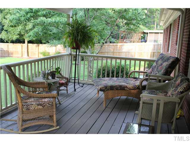4301 Boxwood Road Raleigh, NC 27612 - Photo 14 of 18 This is a current picture of the open porch.