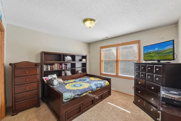 $449,900 | 532 Woodland Lane, New Richmond, WI 54017