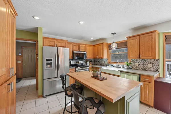 $449,900 | 532 Woodland Lane, New Richmond, WI 54017