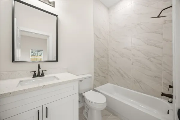 $1,725 | 9709 Pelsey Street, Unit B, Houston, TX 77029