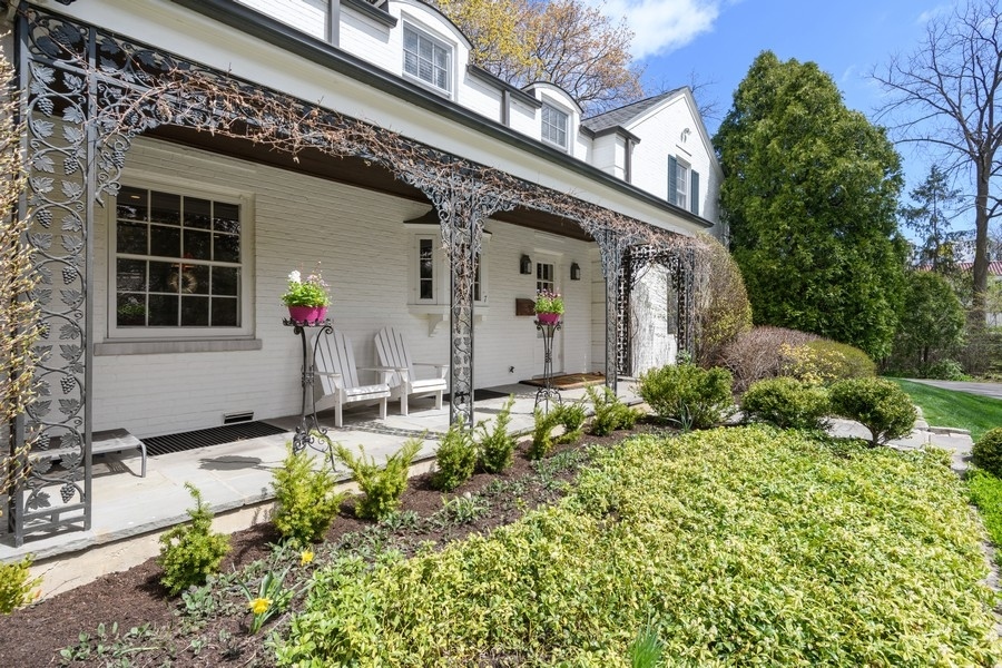 7 Woodley Road Winnetka, IL 60093 - Photo 8 of 62
