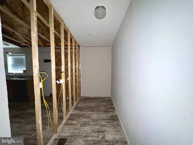 a view of a hallway with a entryway