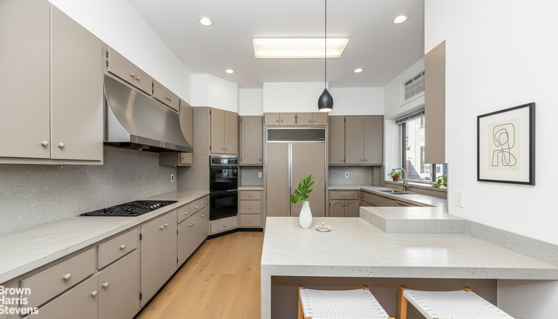 32 East 64th Street, Unit 5E Manhattan, NY 10065 - Photo 6 of 11