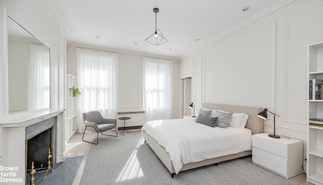 32 East 64th Street, Unit 5E Manhattan, NY 10065 - Photo 9 of 11