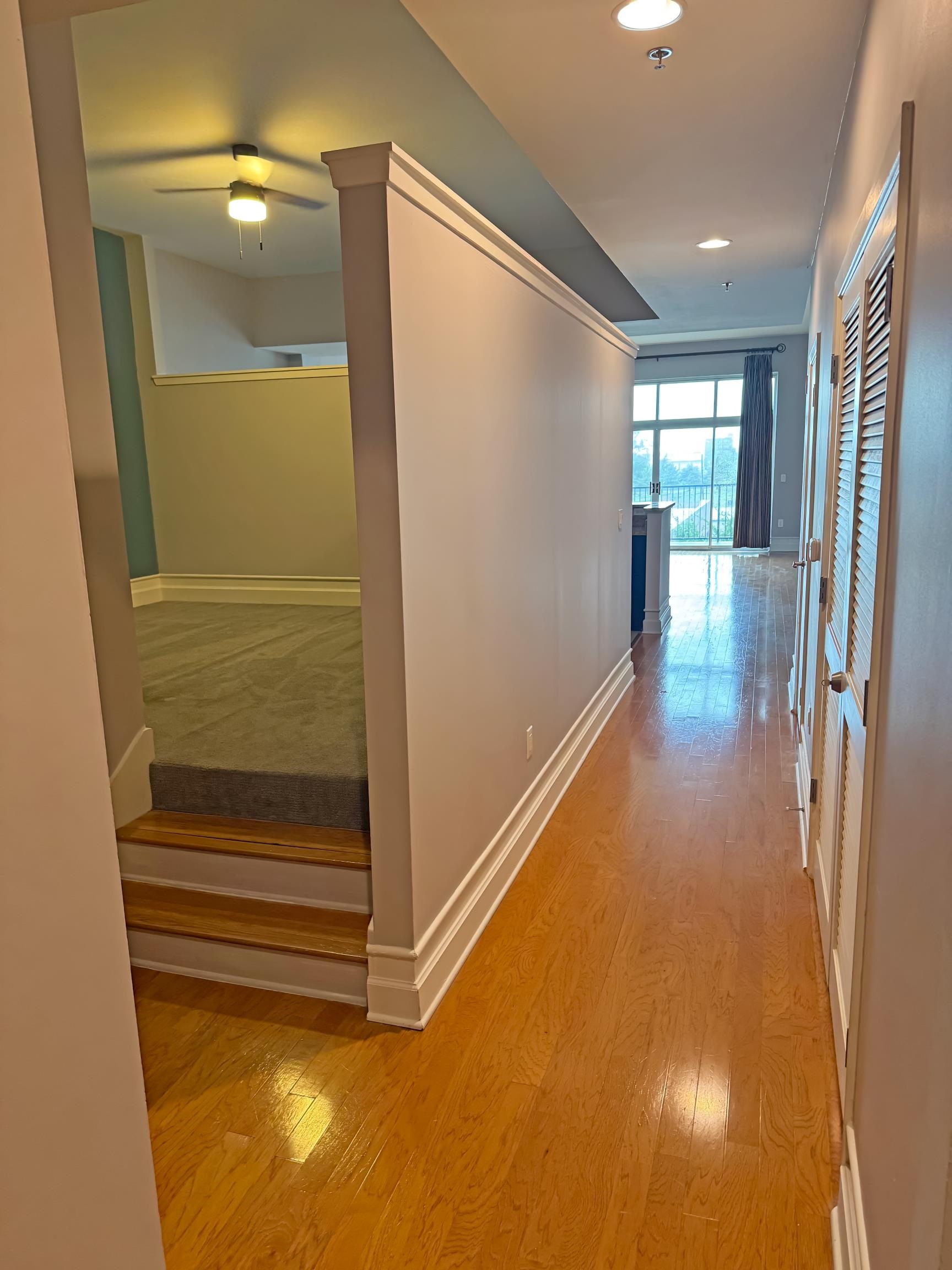 648 Riverside Drive, Unit 309 Memphis, TN 38103 - Photo 23 of 30 a view of entryway