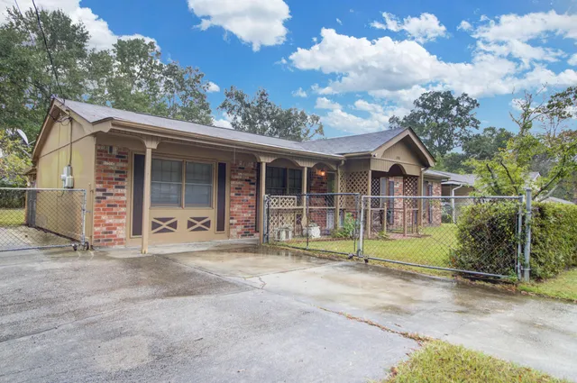 $276,000 | 208 Mary Scott Drive, Goose Creek, SC 29445