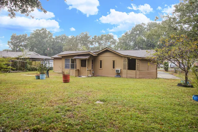 $276,000 | 208 Mary Scott Drive, Goose Creek, SC 29445