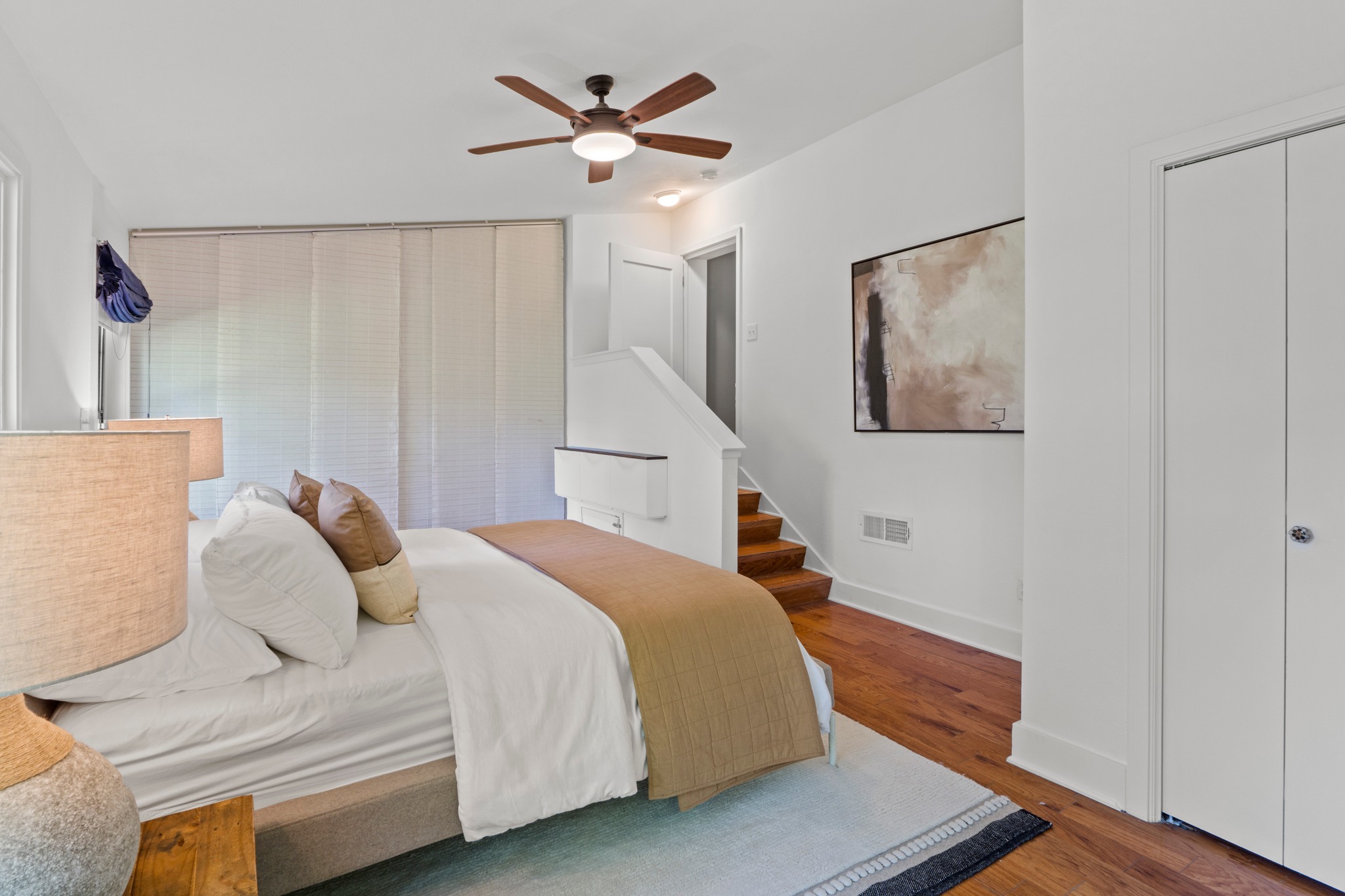 4802 Rowena Avenue Austin, TX 78751 - Photo 16 of 37 Primary bedroom.