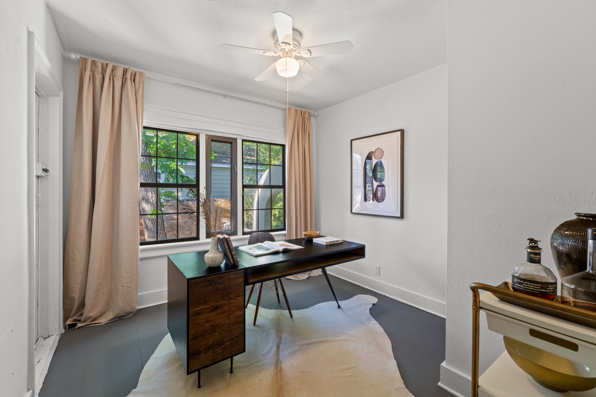 4802 Rowena Avenue Austin, TX 78751 - Photo 22 of 37 Third bedroom or office.