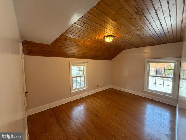 $2,650 | 810 Crum Creek Road, Media, PA 19063