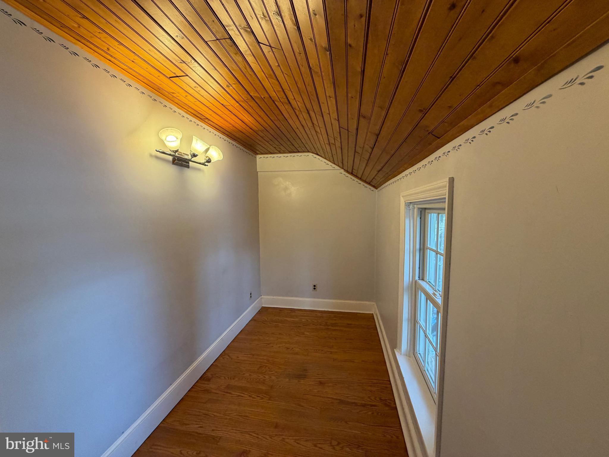 810 Crum Creek Road Media, PA 19063 - Photo 17 of 18