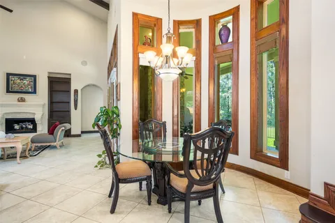 $855,000 | 109 Evergreen Oak Drive, Conroe, TX 77384